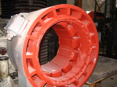 Egyenáramú motorok generátorok és turbógenerátor gerjesztők javítása 15